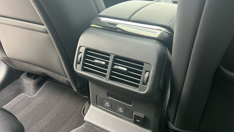 Land Rover Range Rover Velar 2.0 D200 MHEV Dynamic SE 5dr Auto Diesel Estate